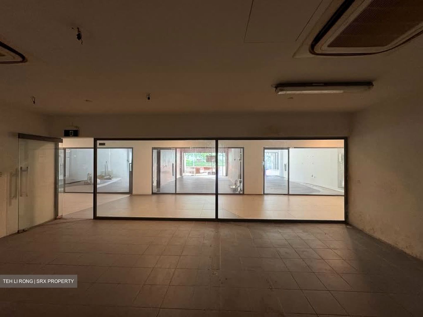 Icon @ Pasir Panjang (D5), Retail #583759001